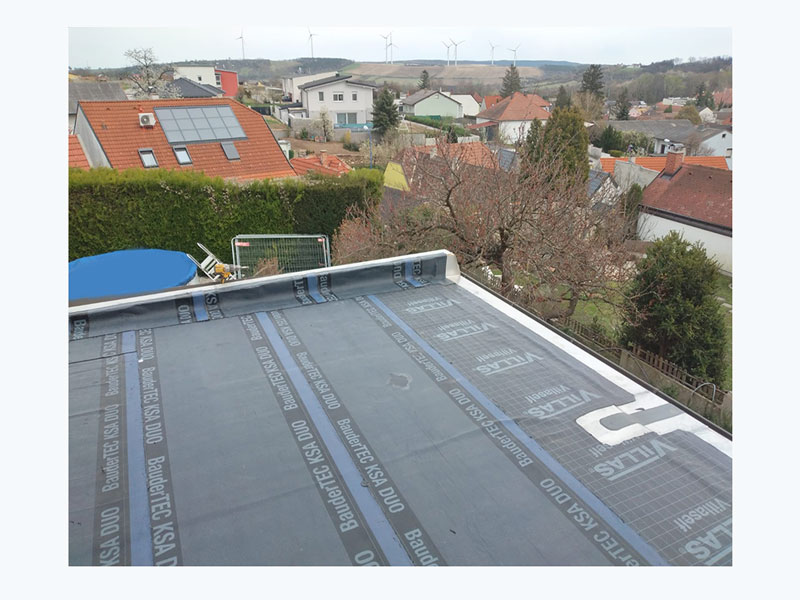 Flachdach bei Zubau, Terrassenabdichtung, Terrassendach, Eternitdach - Erweiterung, Dacherweiterung, Dachzubau, Dachdecker u. Spengler, Dachdeckerei u. Spenglerei, Der Dachexperte, Bezirk Mattersburg, Eisenstadt, Wr.Neustadt, Baden, Drassburg, Burgenland